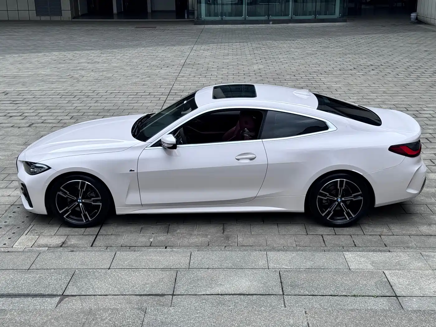 BMW 4 SERIES
