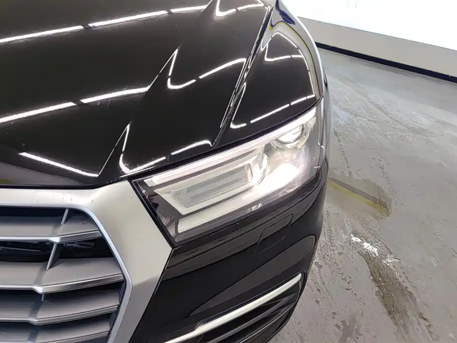 Audi Q5L 2020 Facelift 40 TFSI Honor Progressive фото 5