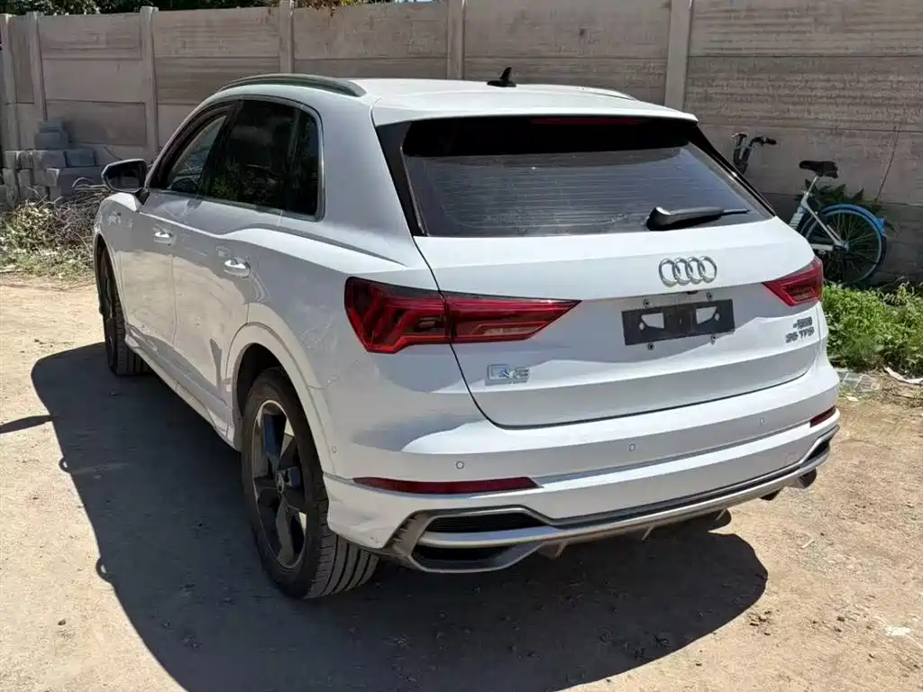 Audi Q3 2022 35 TFSI Fashion Dynamic фото 9