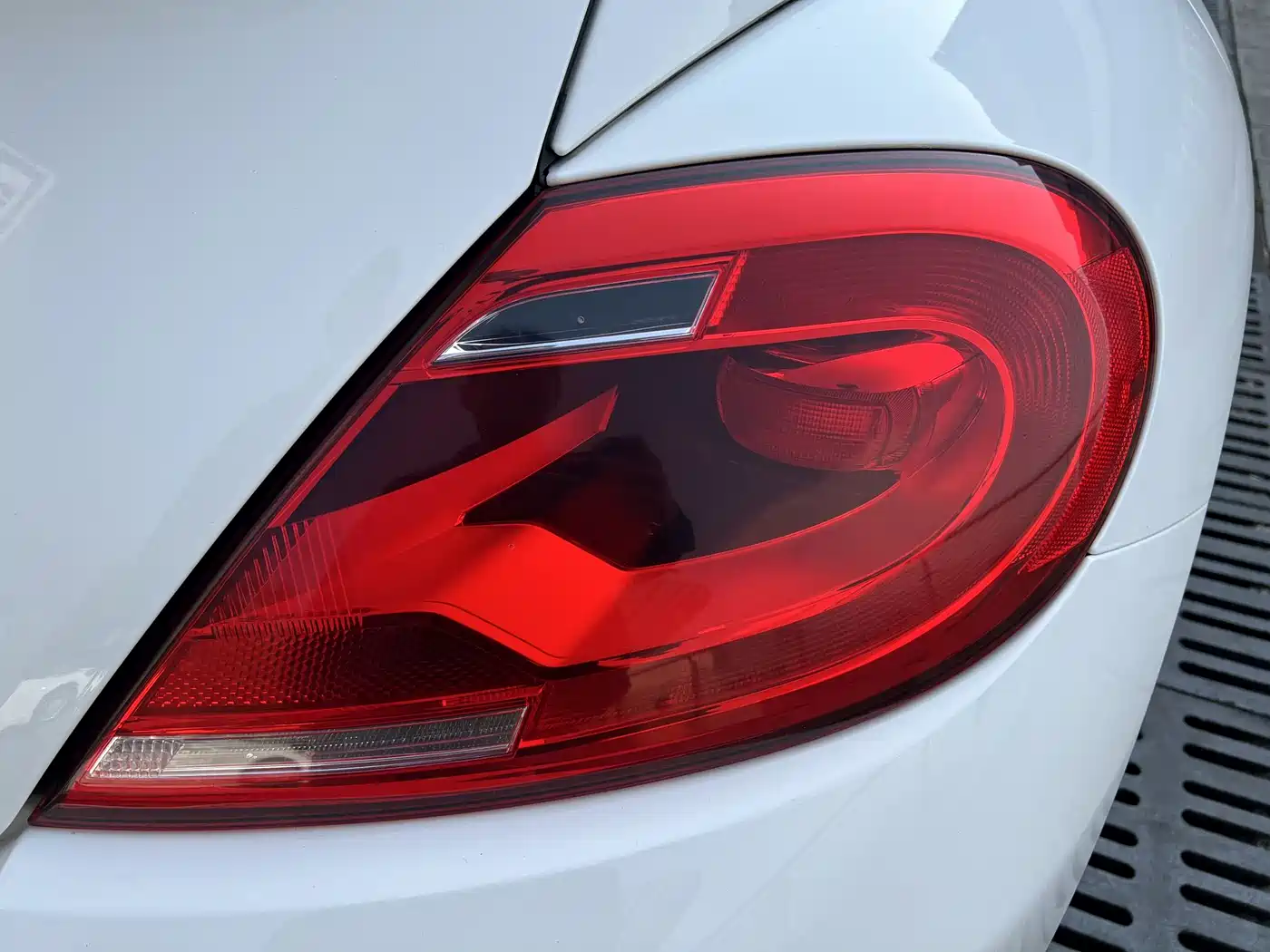Volkswagen Beetle 2014 1.4TSI Fashion Edition фото 19