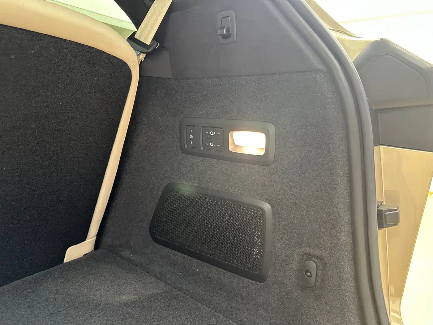 Ledao L90 2025 2025 AWD Base Model