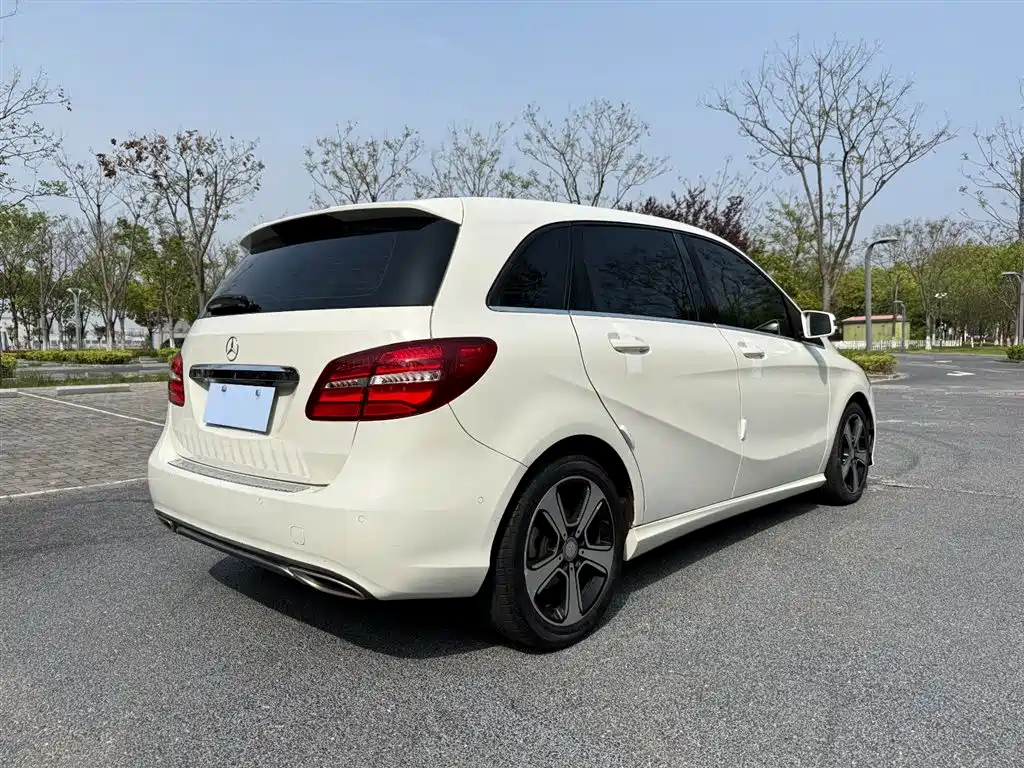 MERCEDES-BENZ B CLASS