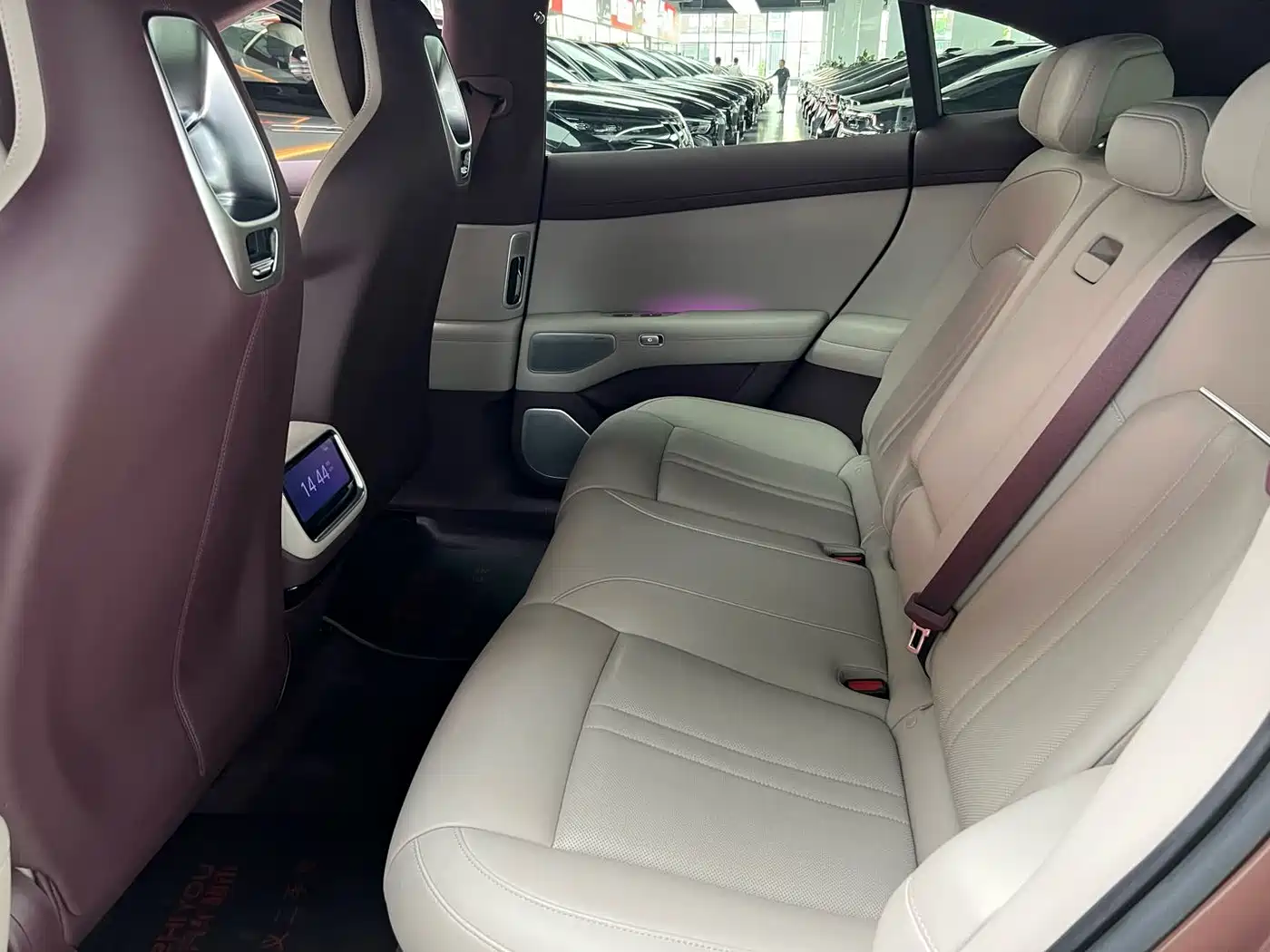 Xiaomi Auto Xiaomi YU7 2025 Ultra Long Range High Performance AWD Max Edition фото 10
