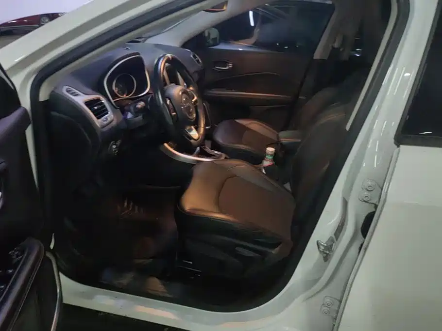 Jeep Compass 2020 2020 220T Automatic Leading Edition