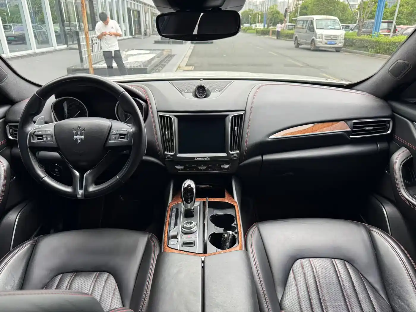 Maserati Levante 2017 2016 3.0T Standard