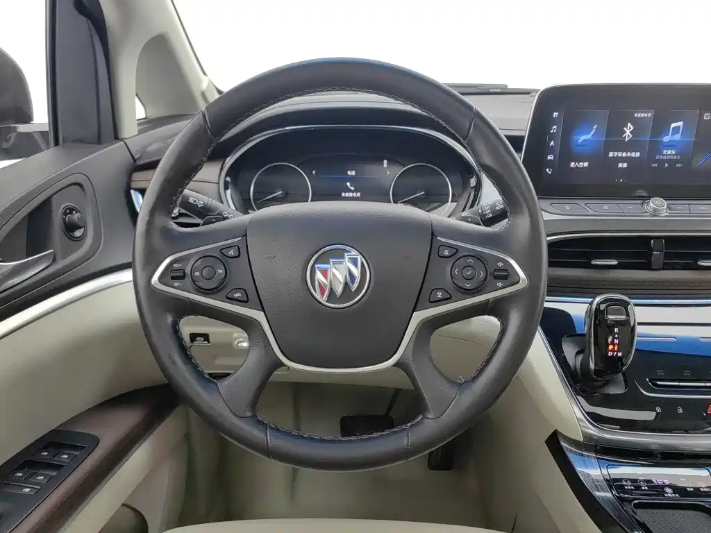 Фото 11 - Buick GL8