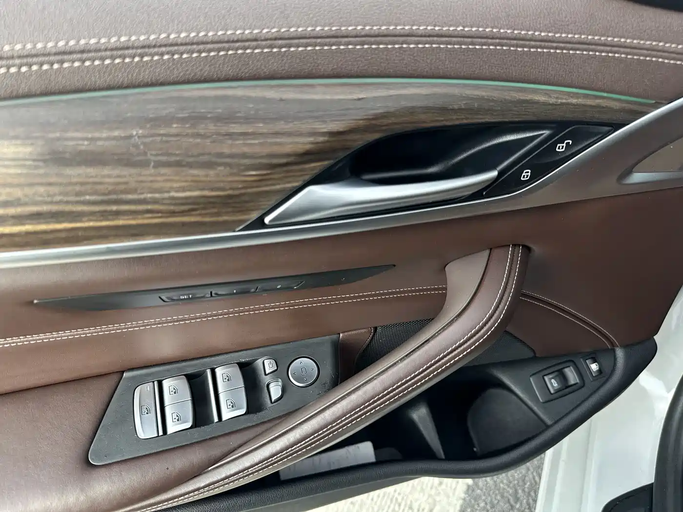 BMW 5 SERIES NEW ENERGY