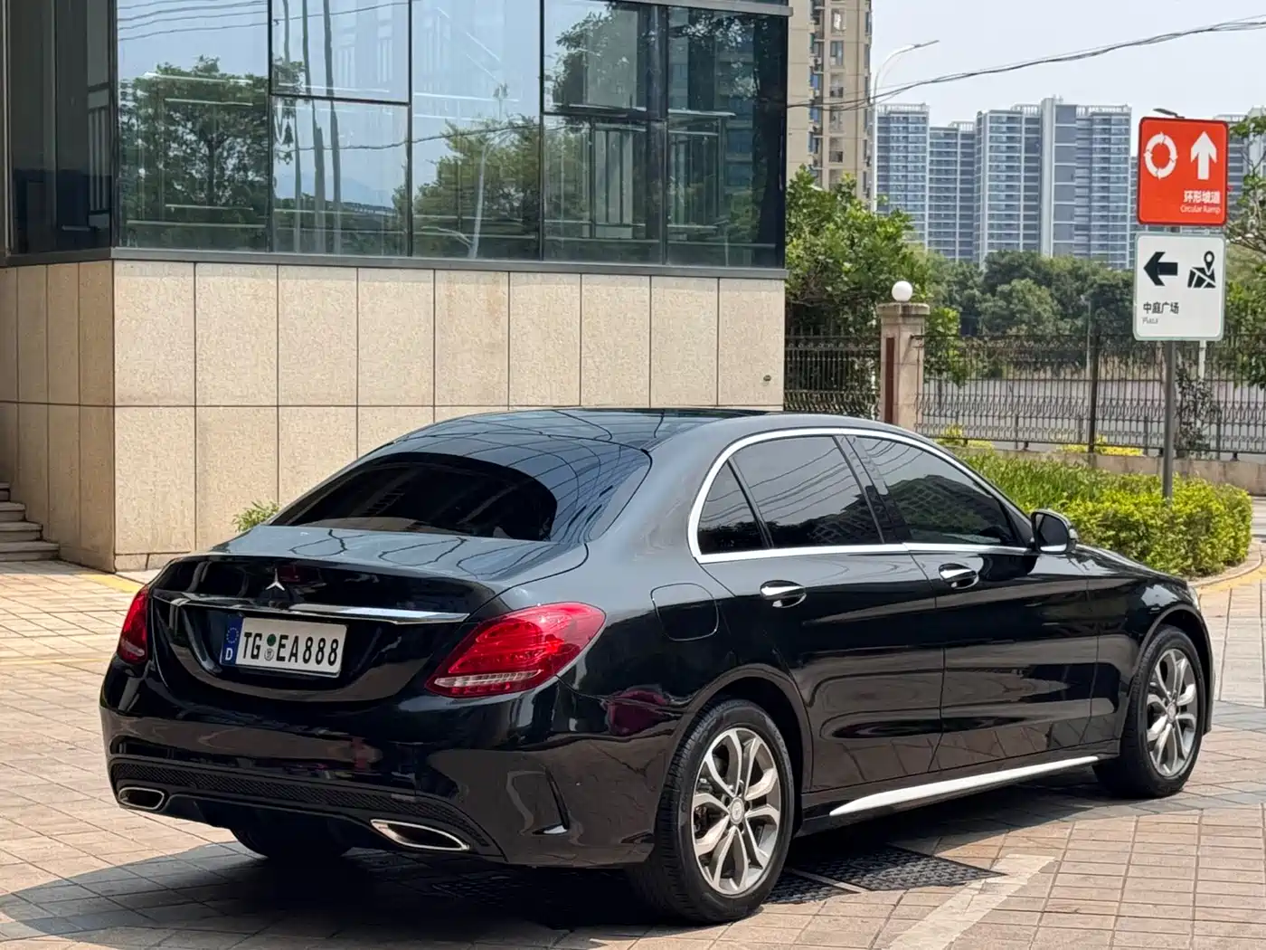 Mercedes-Benz C-Class 2015 C 200 L фото 6