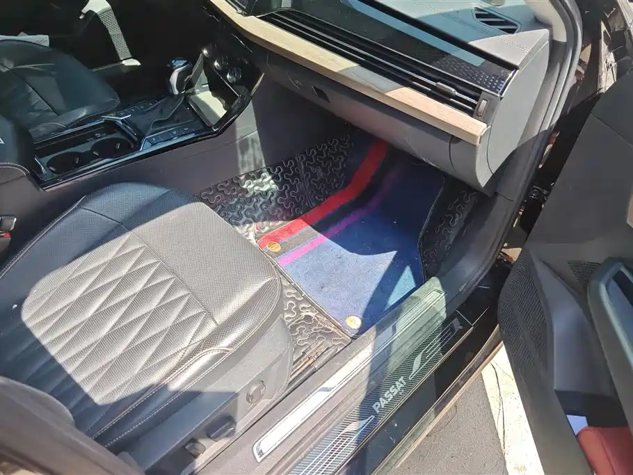 VOLKSWAGEN PASSAT NEW ENERGY