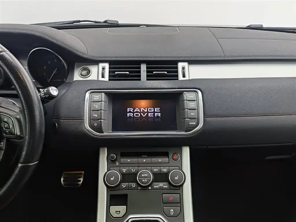 Land Rover Range Rover Evoque (Import) 2013 2.0T 5-door Dynamic Edition фото 12