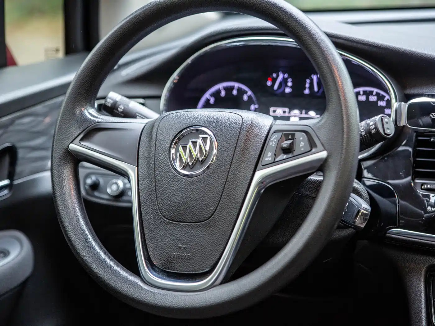 Buick Encore 2017 18T Automatic 2WD Urban Leading фото 24