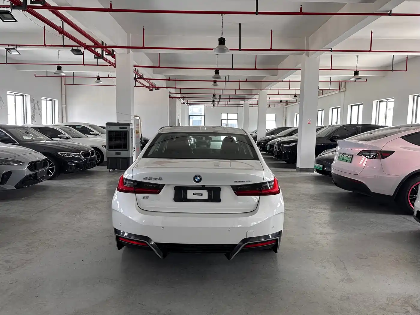 BMW i3 2022 2022 eDrive 35 L
