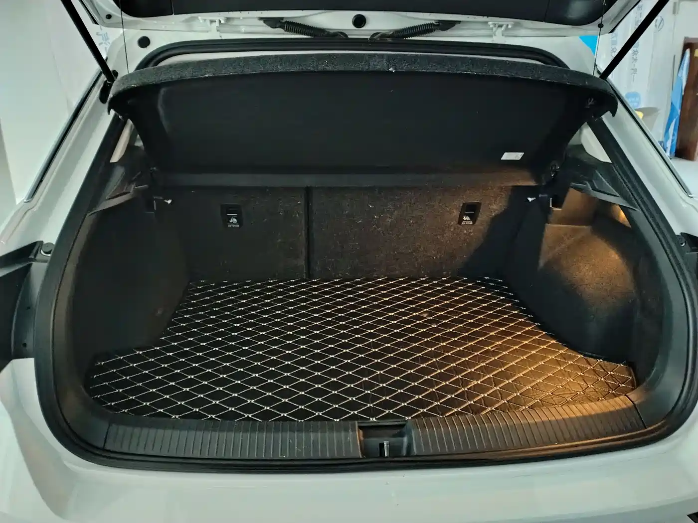 Volkswagen T-ROC 2025 280TSI DSG 2WD Time Edition фото 14