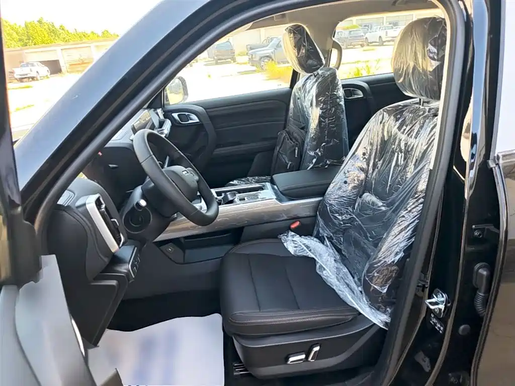 Haval Big Dog 2026 Model 1.5T High Configuration фото 11
