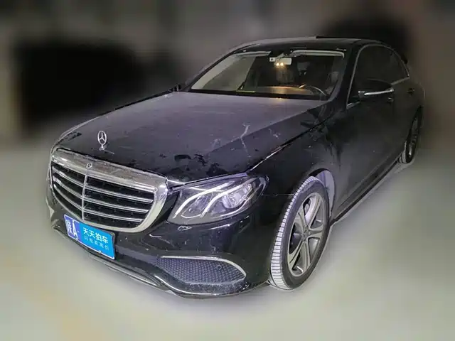 Mercedes-Benz E-Class 2019 E 200 L — фото 1
