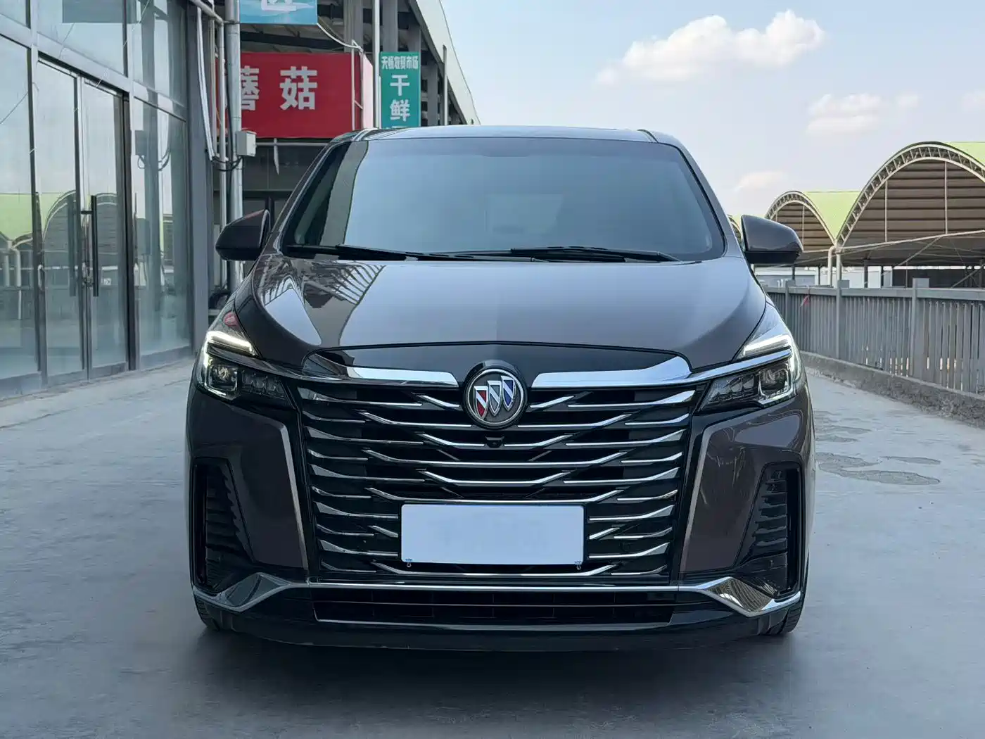 Buick GL8 2023 Land Business Class 652T Luxury фото 2