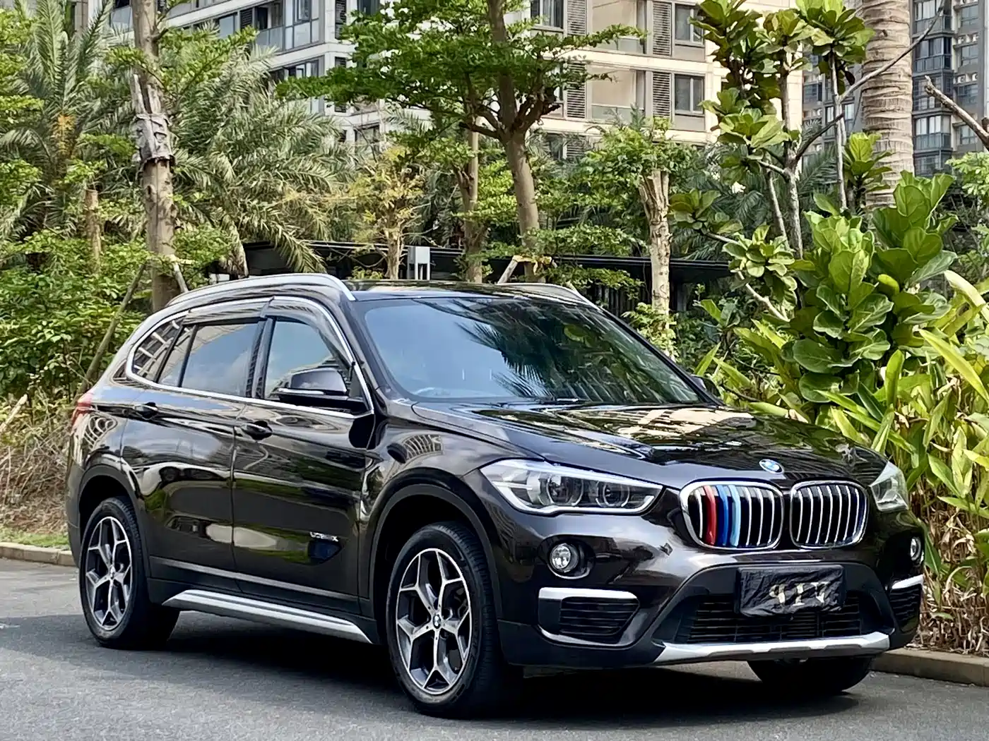 BMW X1 2018 xDrive20Li Luxury Model фото 3