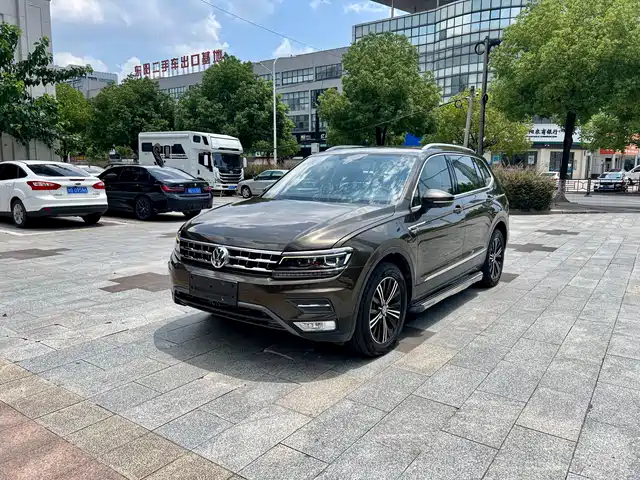 Volkswagen Tiguan L 2019
