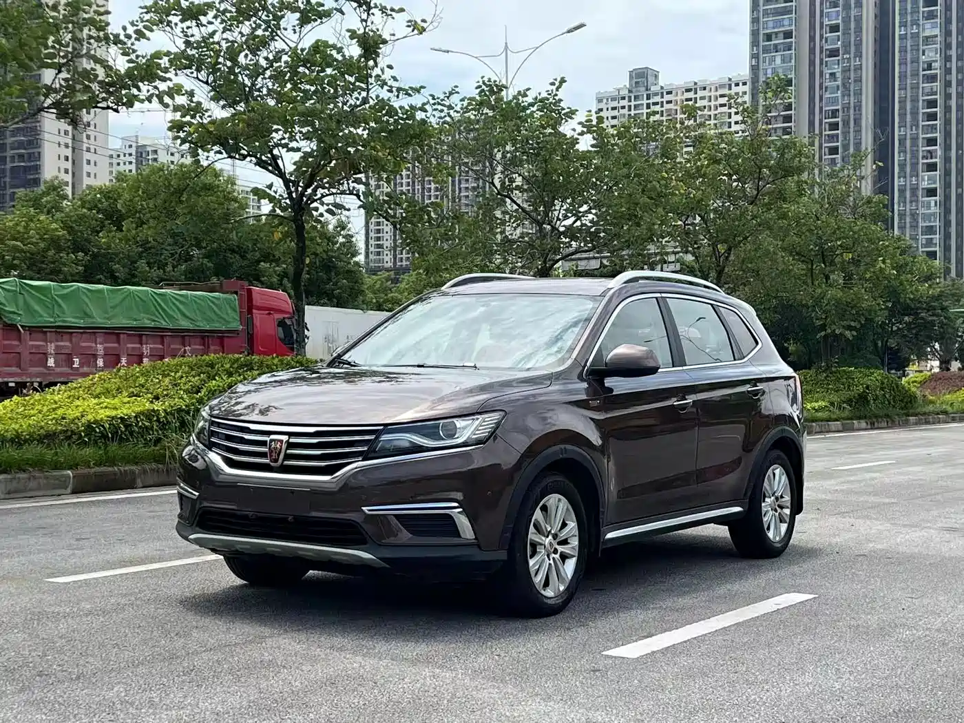 Фото 1 - Roewe RX5