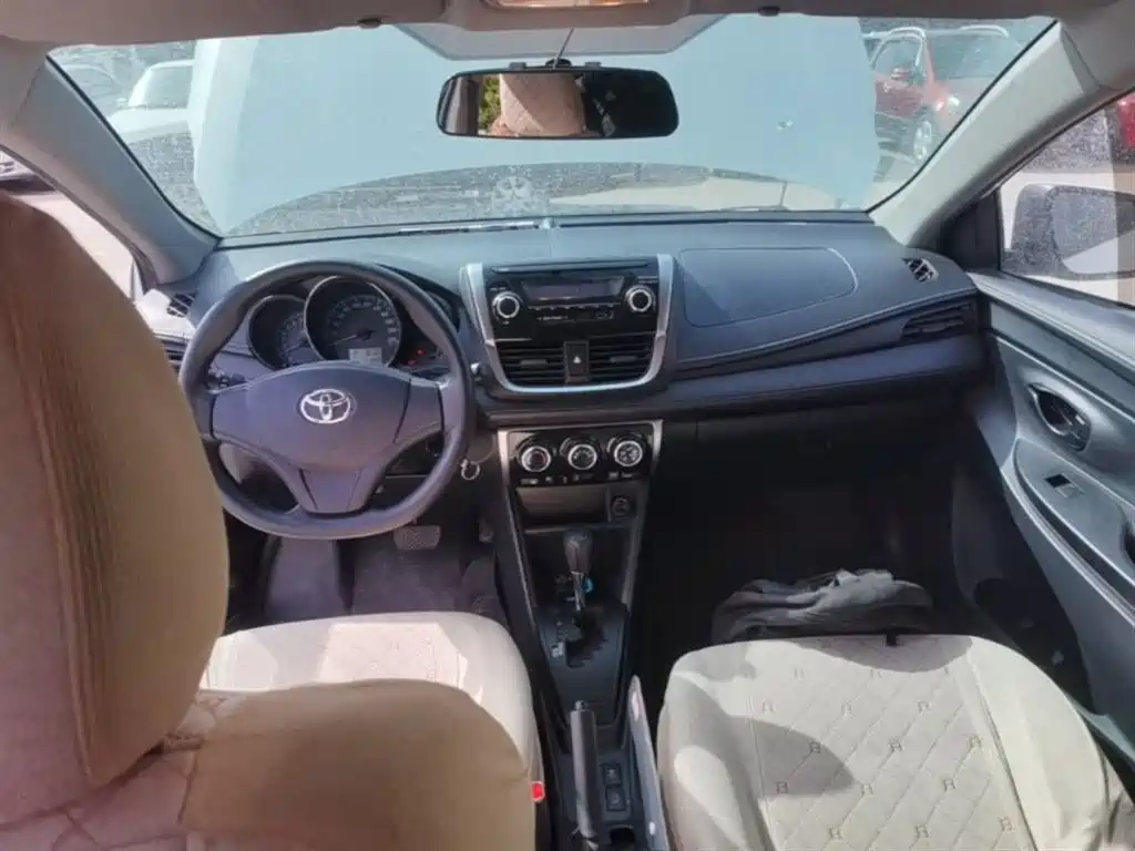 Toyota YARiS L Zhi Xuan 2019 1.5E CVT MeiDong Edition China VI фото 10