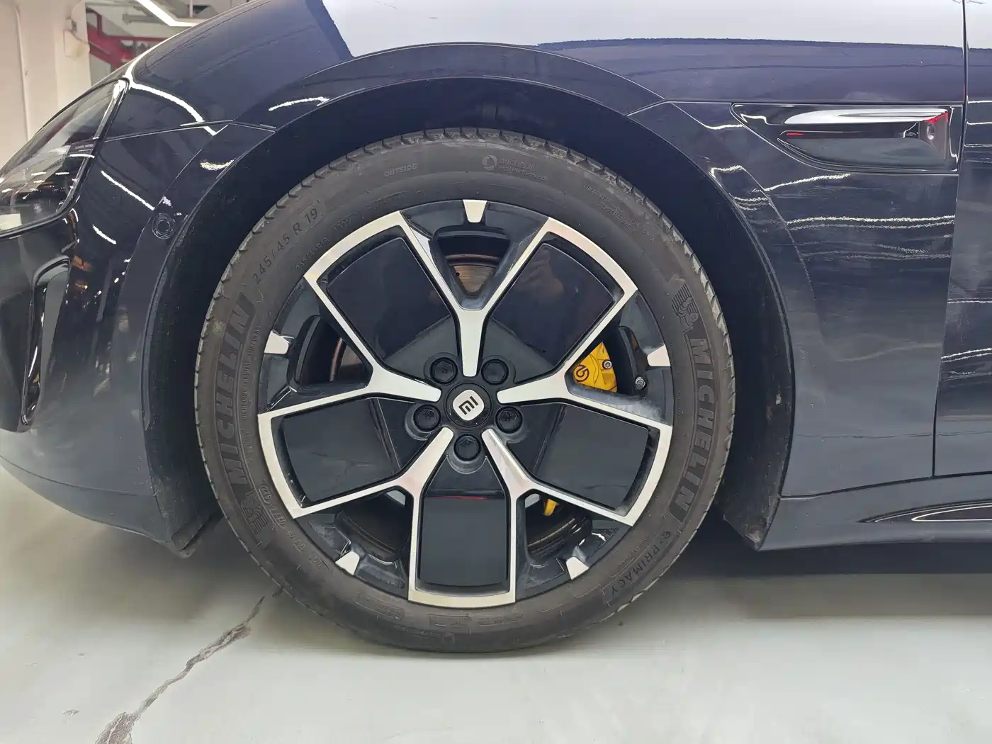 XIAOMI CAR XIAOMI SU7