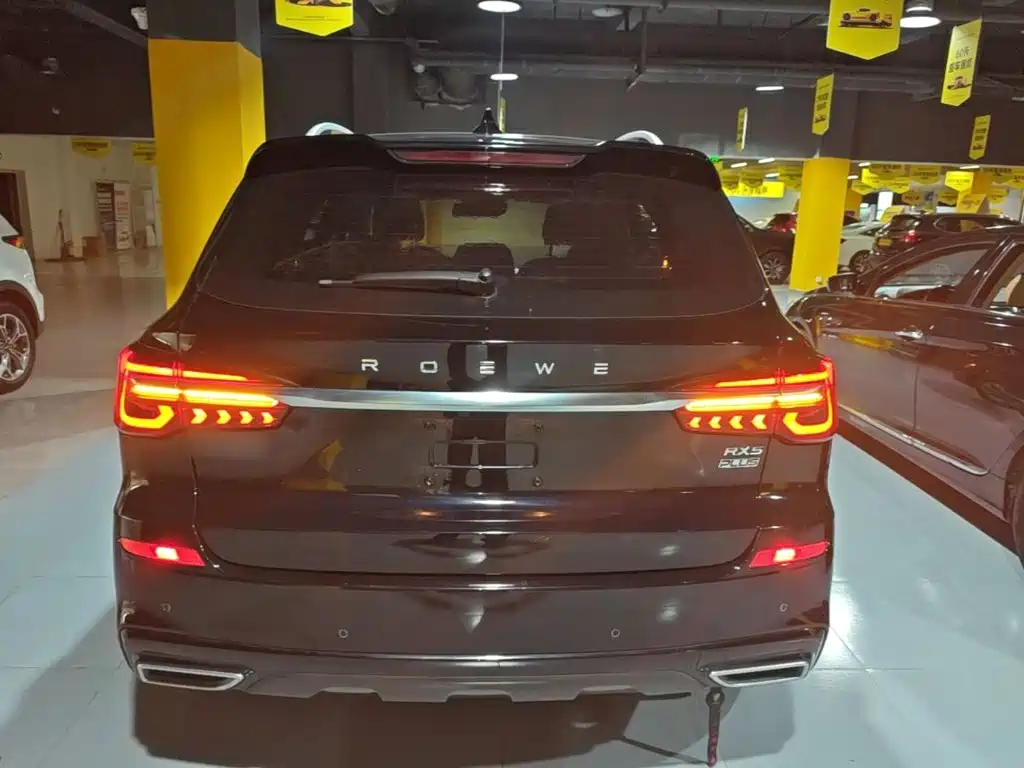 Фото 6 - Roewe RX5
