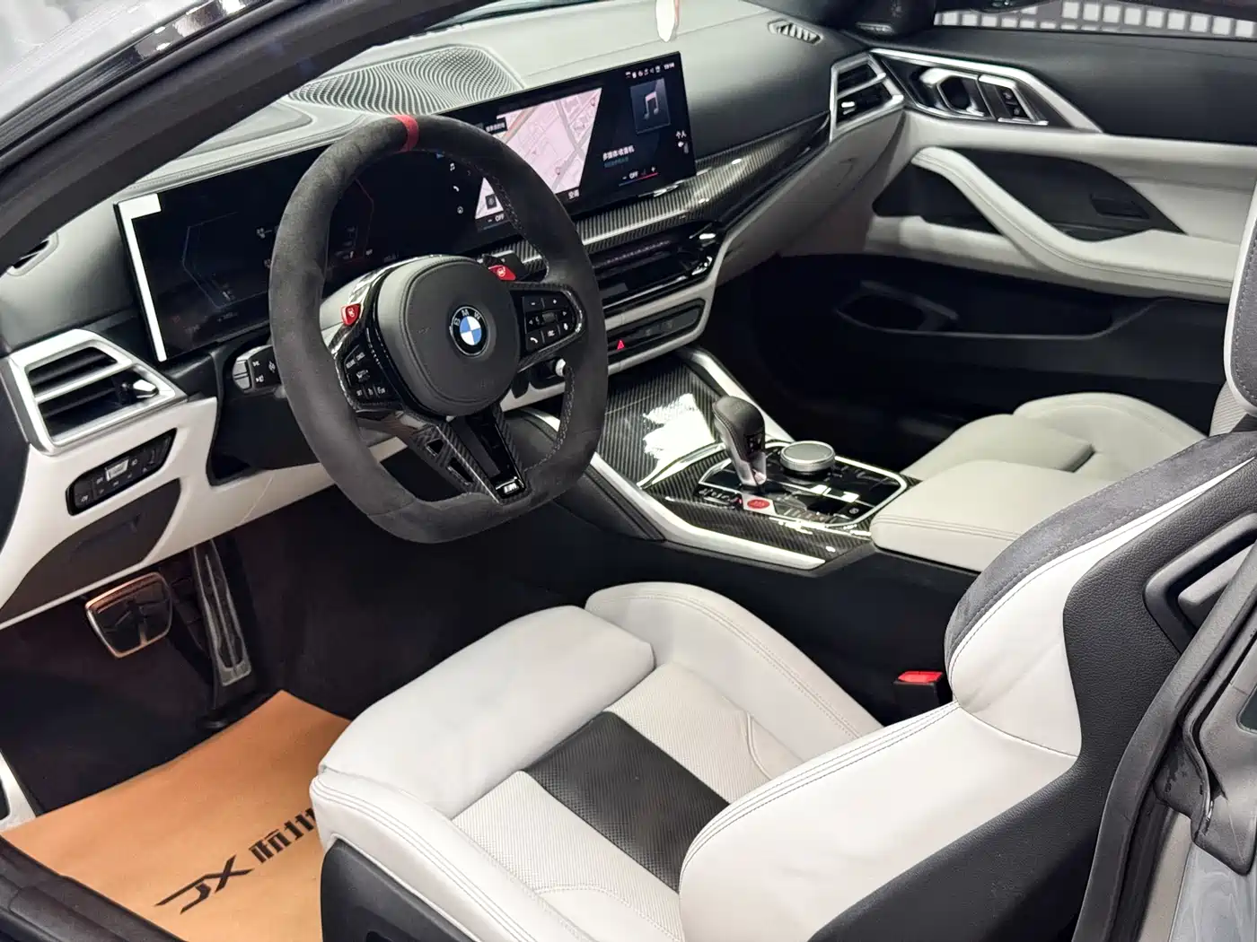 BMW M4