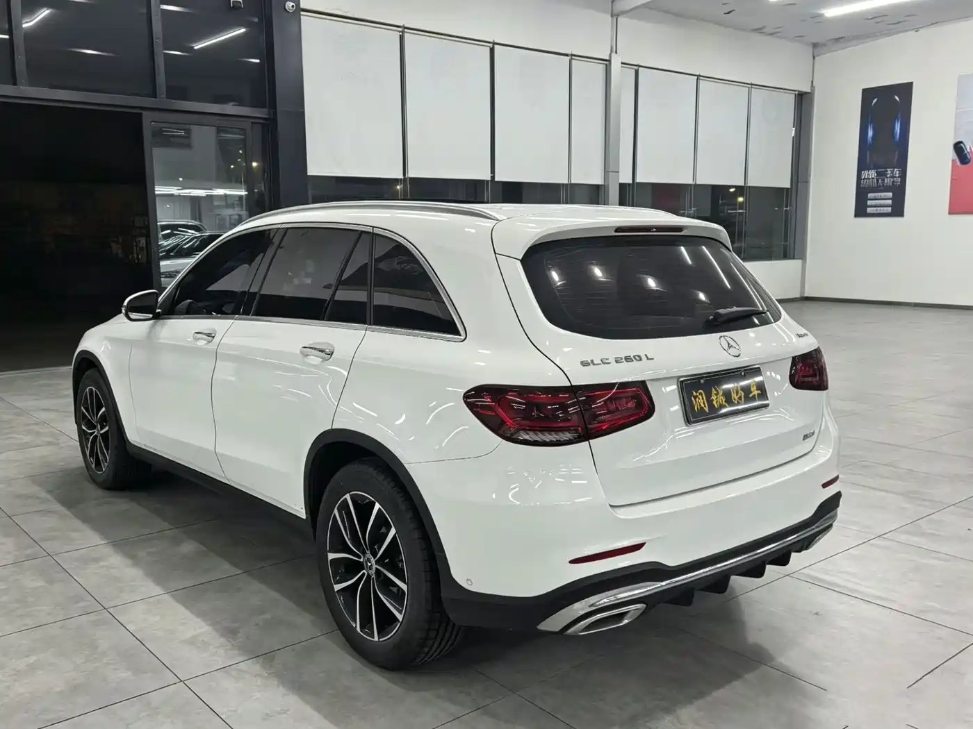 Mercedes-Benz GLC 2022 Model GLC 260 L 4MATIC Luxury Edition фото 7