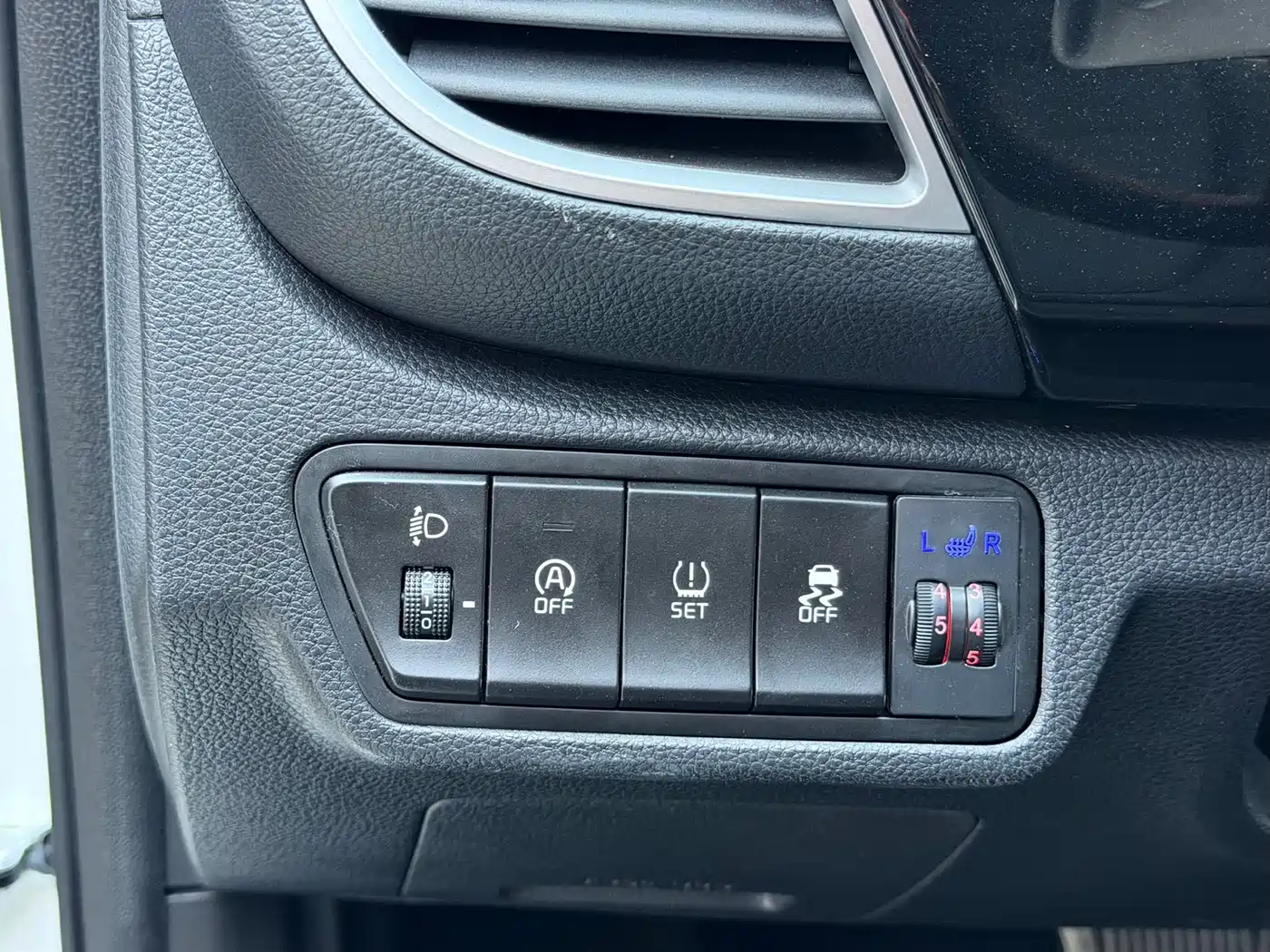 Kia KX3 Smart Run 2021 1.5L CVT Fashion Edition фото 6