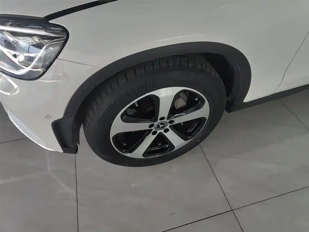 Mercedes-Benz GLC 2022 Facelift III GLC 260 L 4MATIC Dynamic фото 25