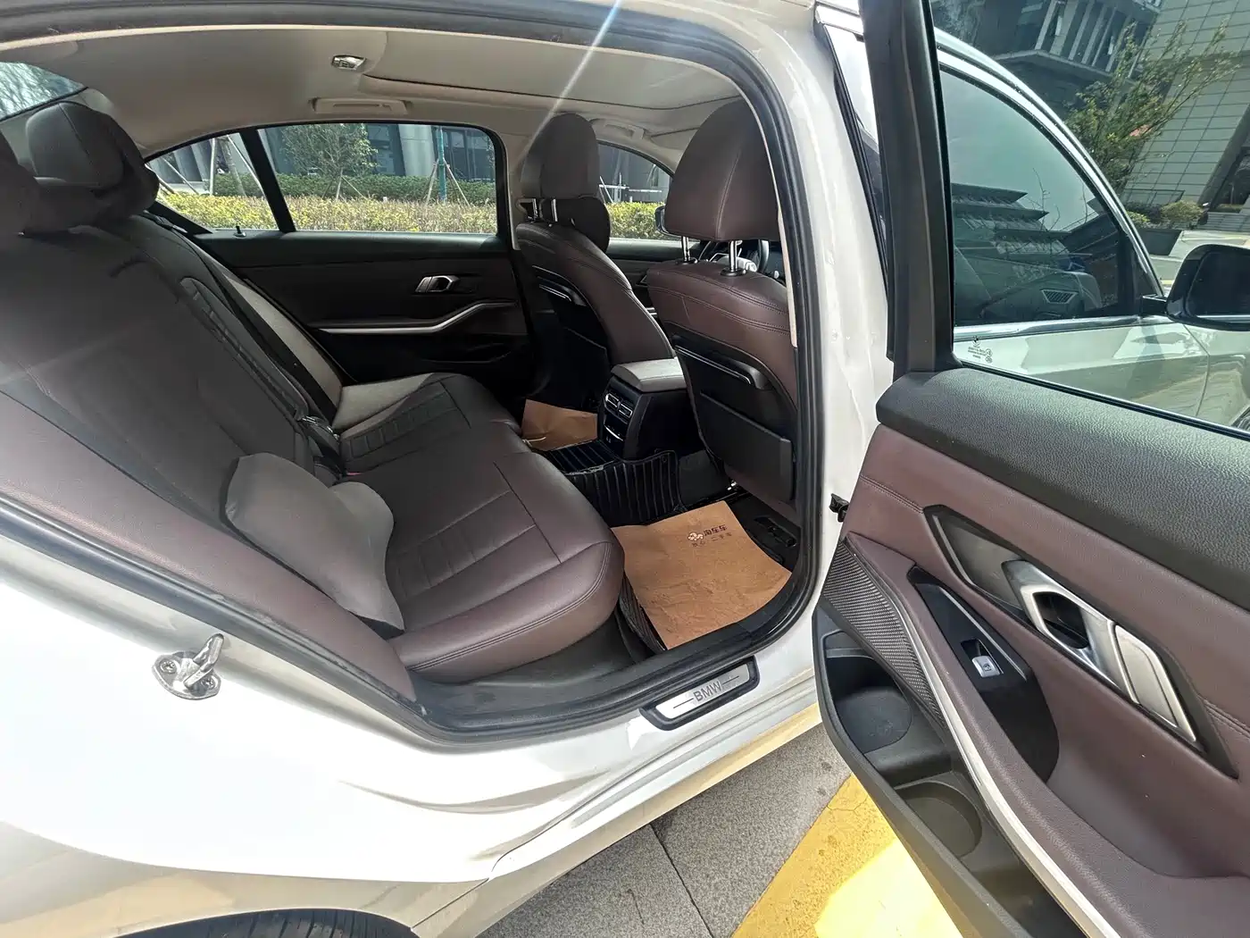 BMW 3 Series 2020 325Li Launch Edition фото 13