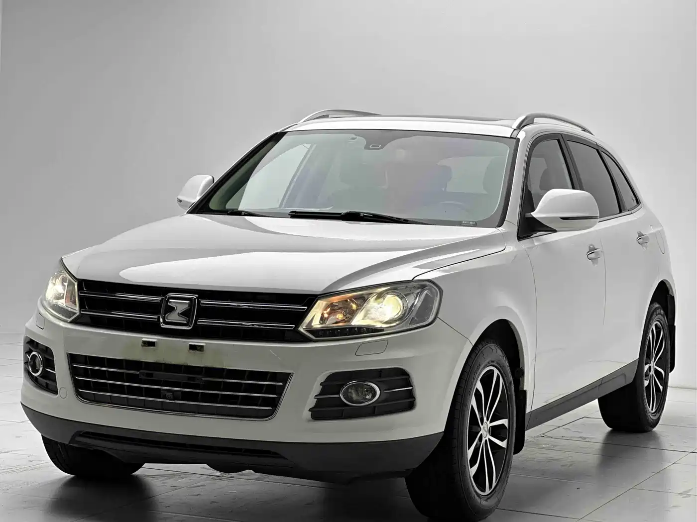 Zotye T600 2015 2015 2.0T DCT Luxury