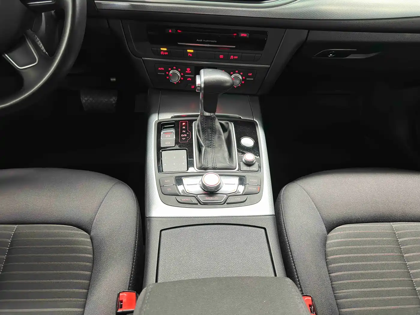Audi A6L 2014 TFSI Standard фото 15