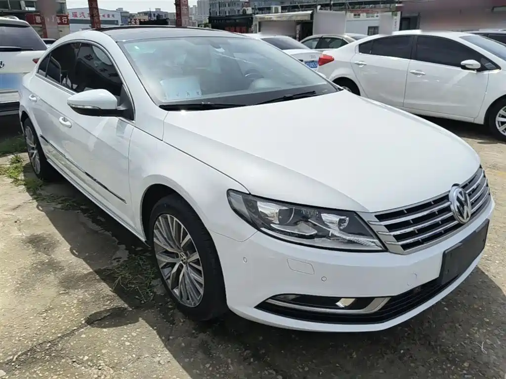 Volkswagen FAW-Volkswagen CC 2018 1.8TSI Luxury фото 4