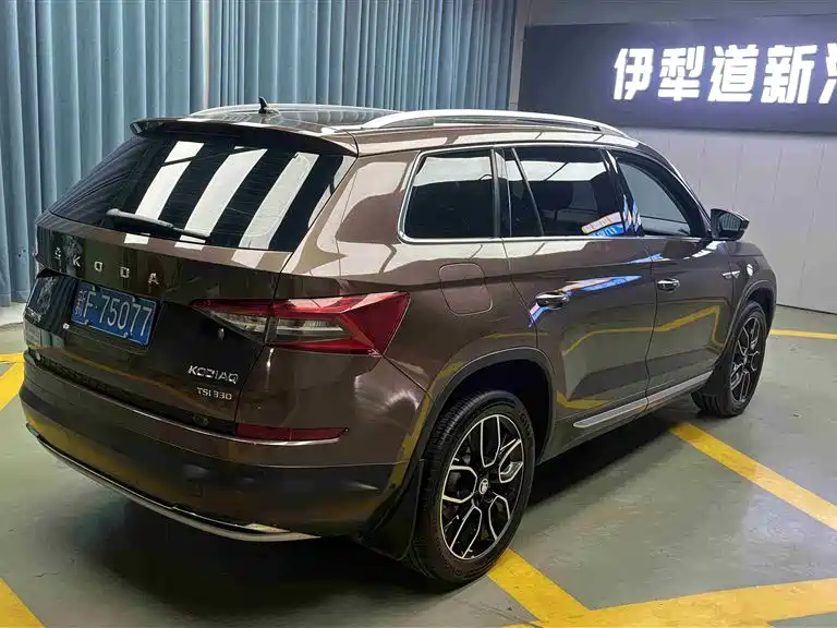 Škoda Kodiaq 2019 Facelift TSI330 5-Seater 2WD Luxury Premium Edition China VI фото 8