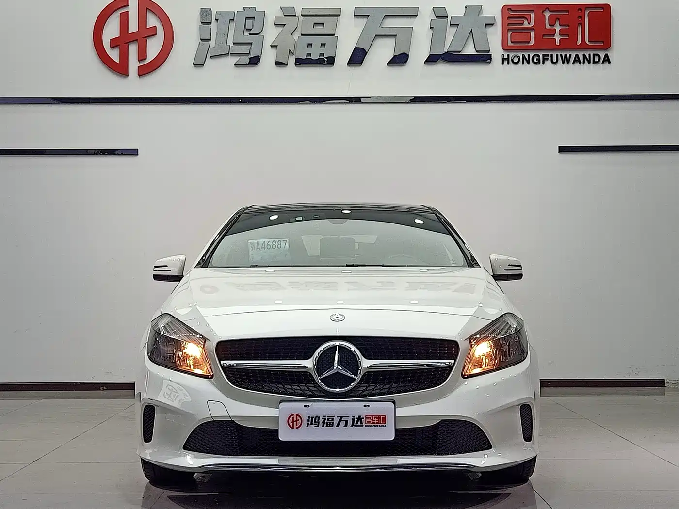 Mercedes-Benz A-Class (Import) 2016 A 180 фото 2