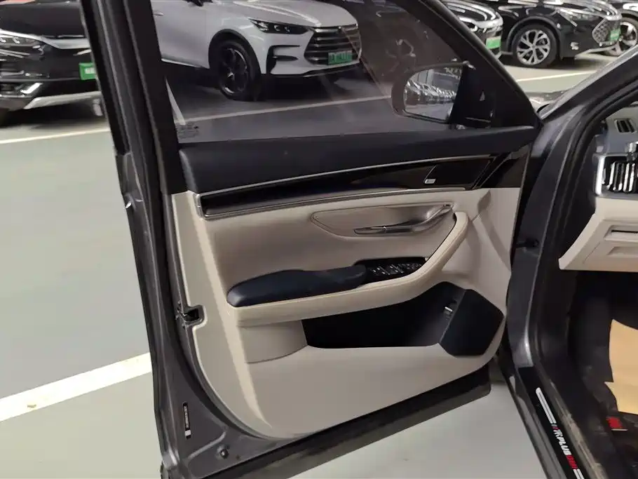 BYD Song PLUS PHEV 2021 DM-i 51KM Honor фото 7