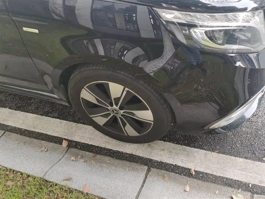 MERCEDES-BENZ V CLASS