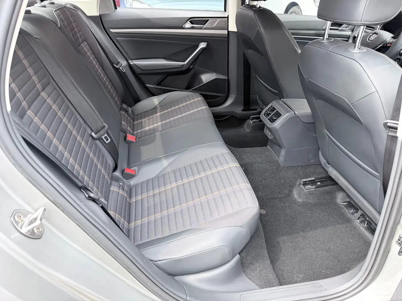Volkswagen Lavida 2019 280TSI DSG Comfort Edition China VI фото 11