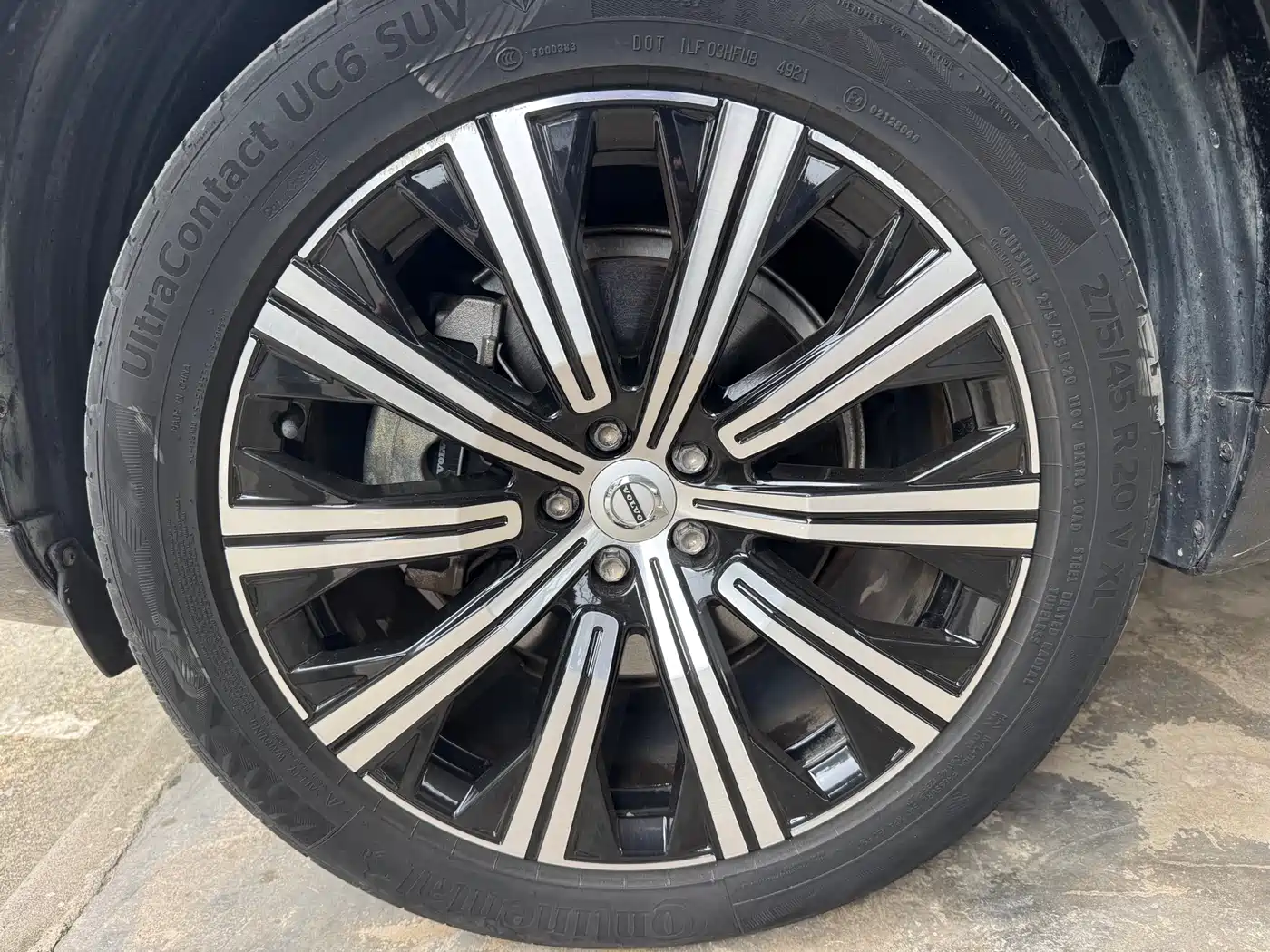 VOLVO XC90