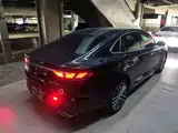 Фото 7 - Geely Preface