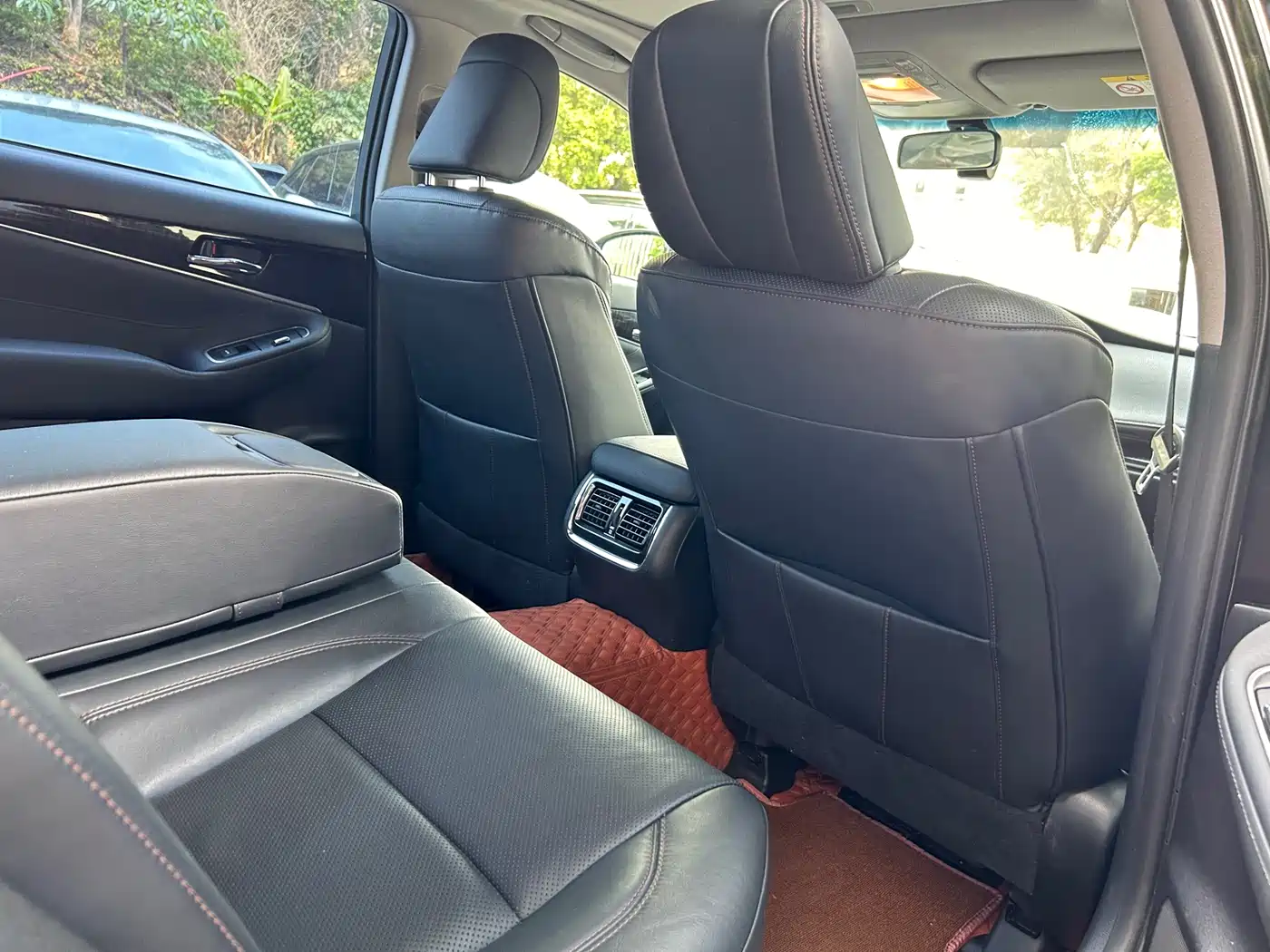 Toyota Crown 2015 2.0T Fashion фото 9
