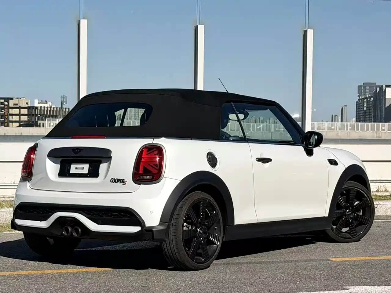 MINI MINI 2024 2023 2.0T COOPER S CABRIO King's Cross Special Edition