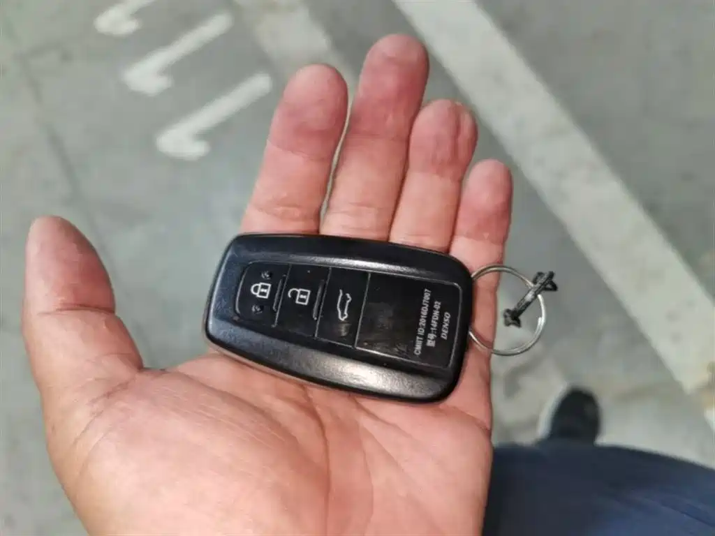 Toyota Prado 2018 3.5L Auto TX-L фото 9