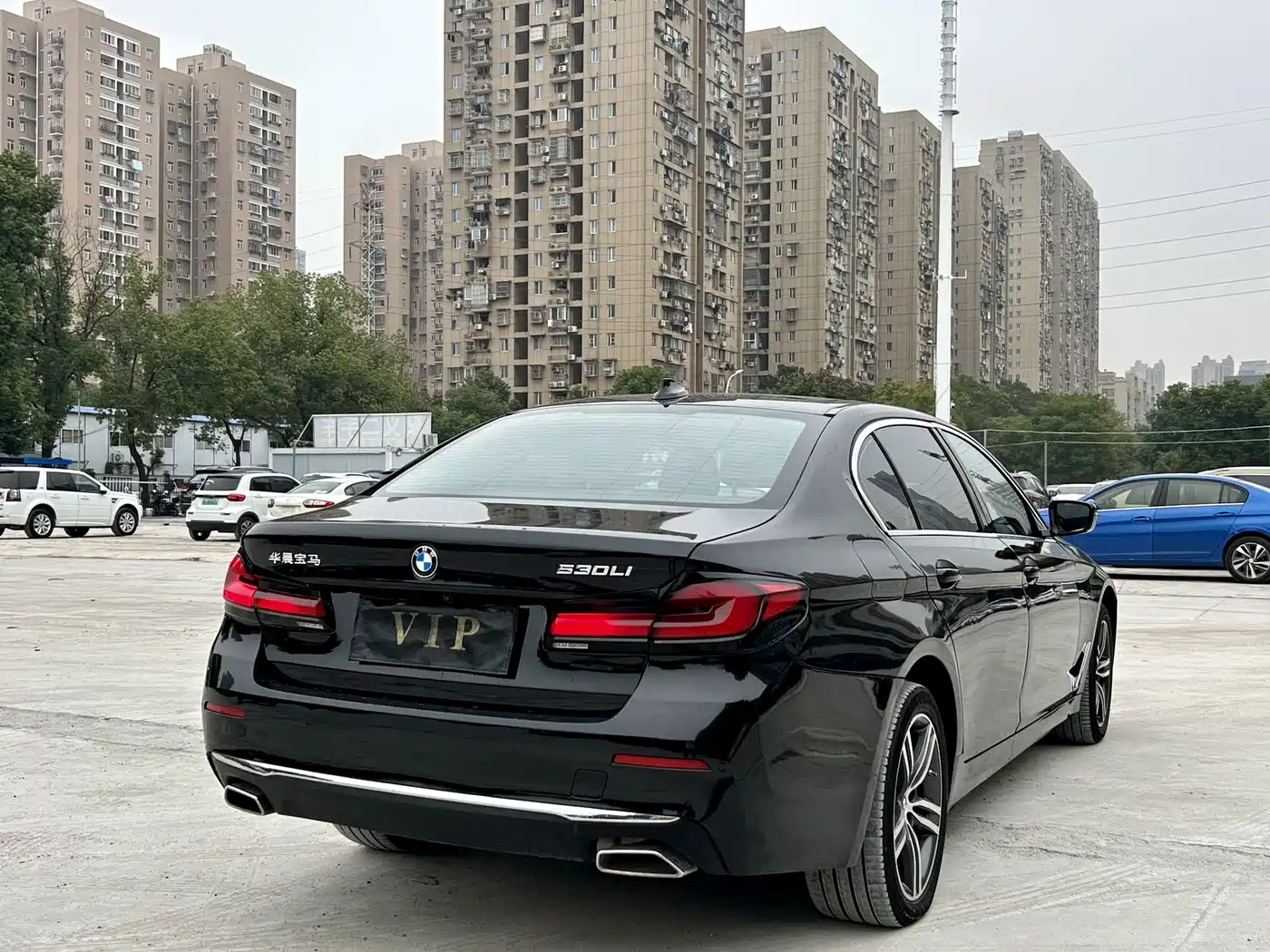 BMW 5 Series 2023 530Li Leading Luxury Package фото 7