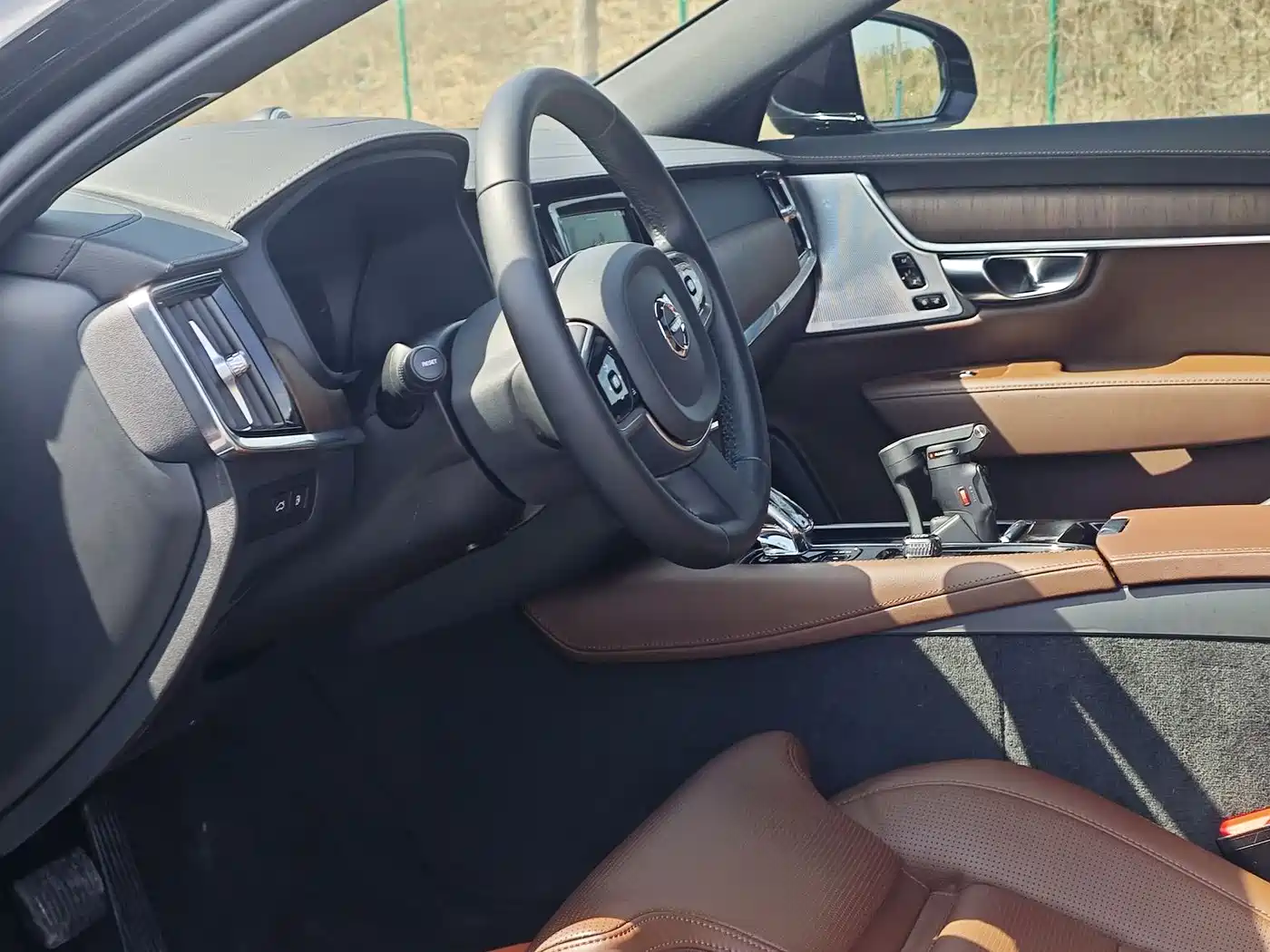 VOLVO S90 PLUG IN HYBRID