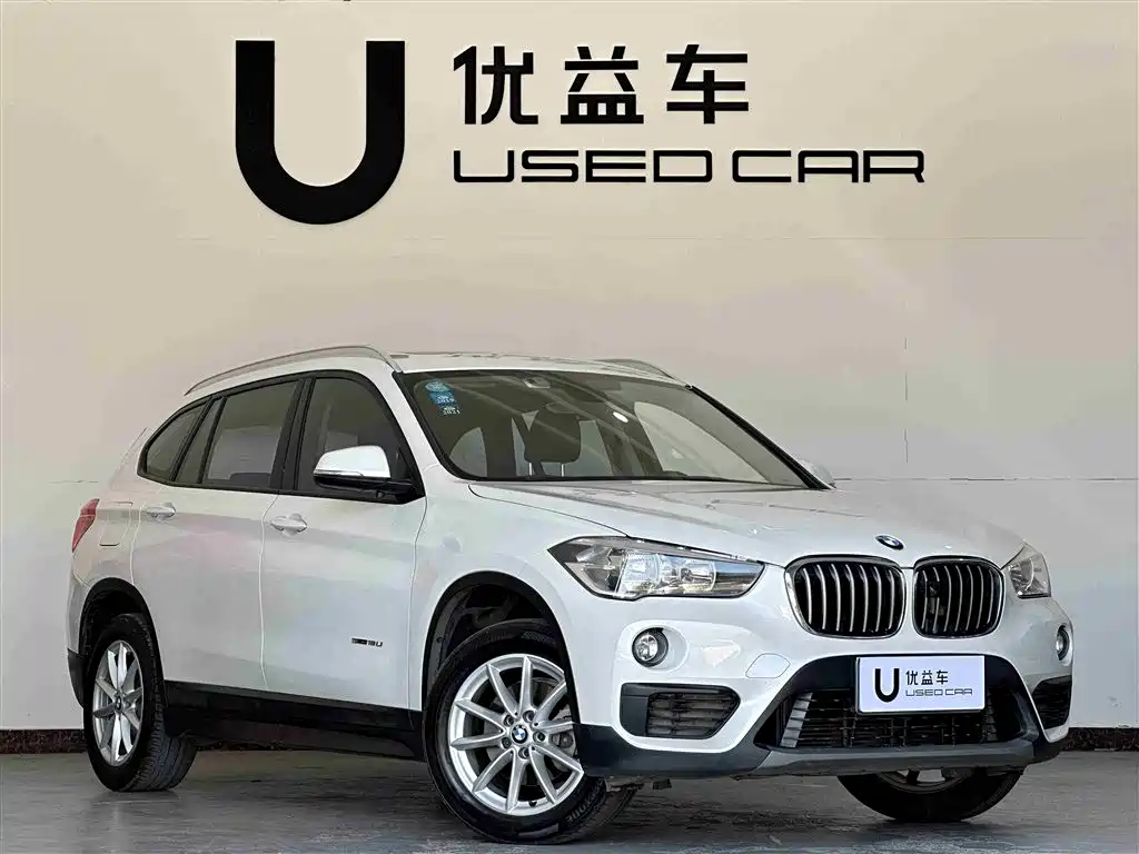BMW X1 2018 sDrive18Li Fashion Model фото 3