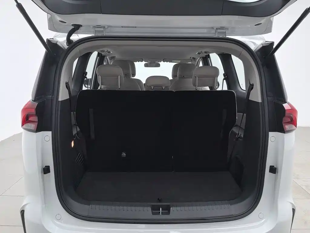 SAIC Maxus Maxus G50 2025 2024 1.5T Manual Touring A