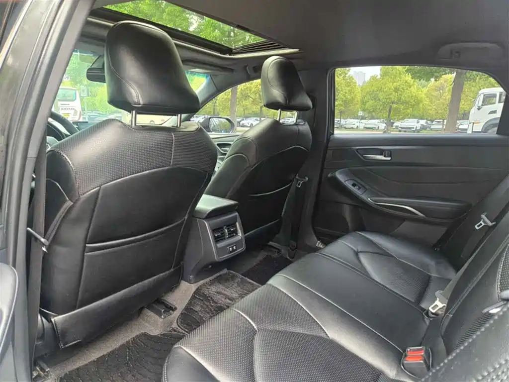 Toyota Avalon 2019 2.0L Progressive Edition (China VI) фото 13