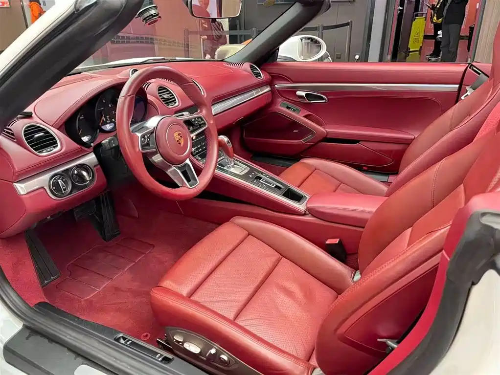 Porsche 718 2018 Boxster 2.0T фото 7